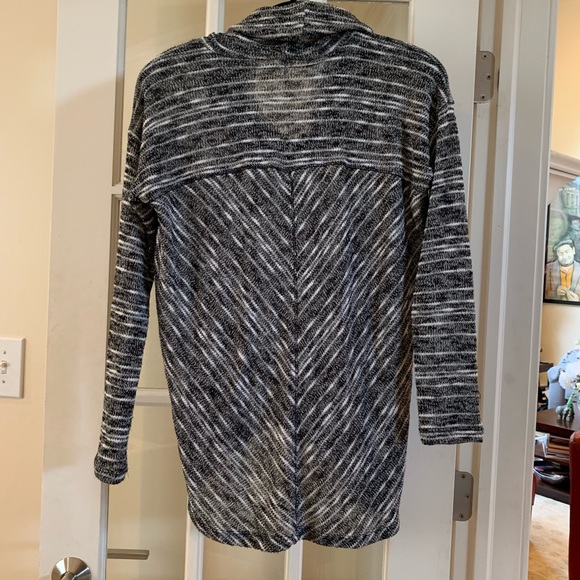 Splendid Cowl Neck Sweater Sz S - Picture 3 of 5